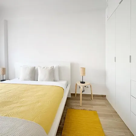 Arcos Flat Next To The By Homeful Homes Апартаменты Пасу-де-Аркуш