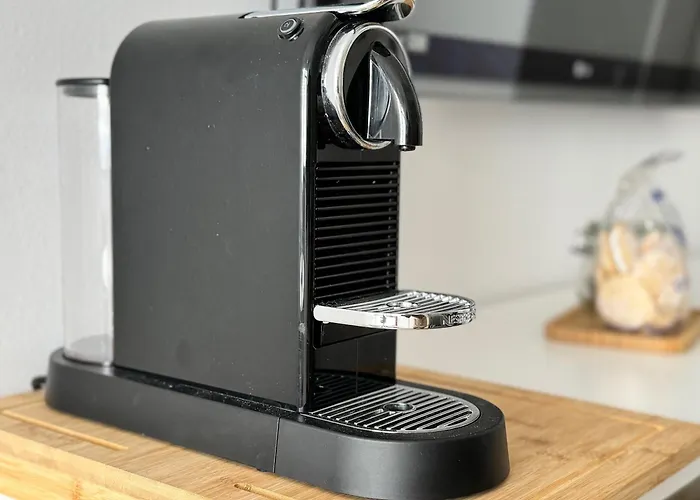 Arcos Flat Next To The By Homeful Homes アパート